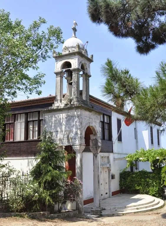 The exterior of Aya Yorgi Church