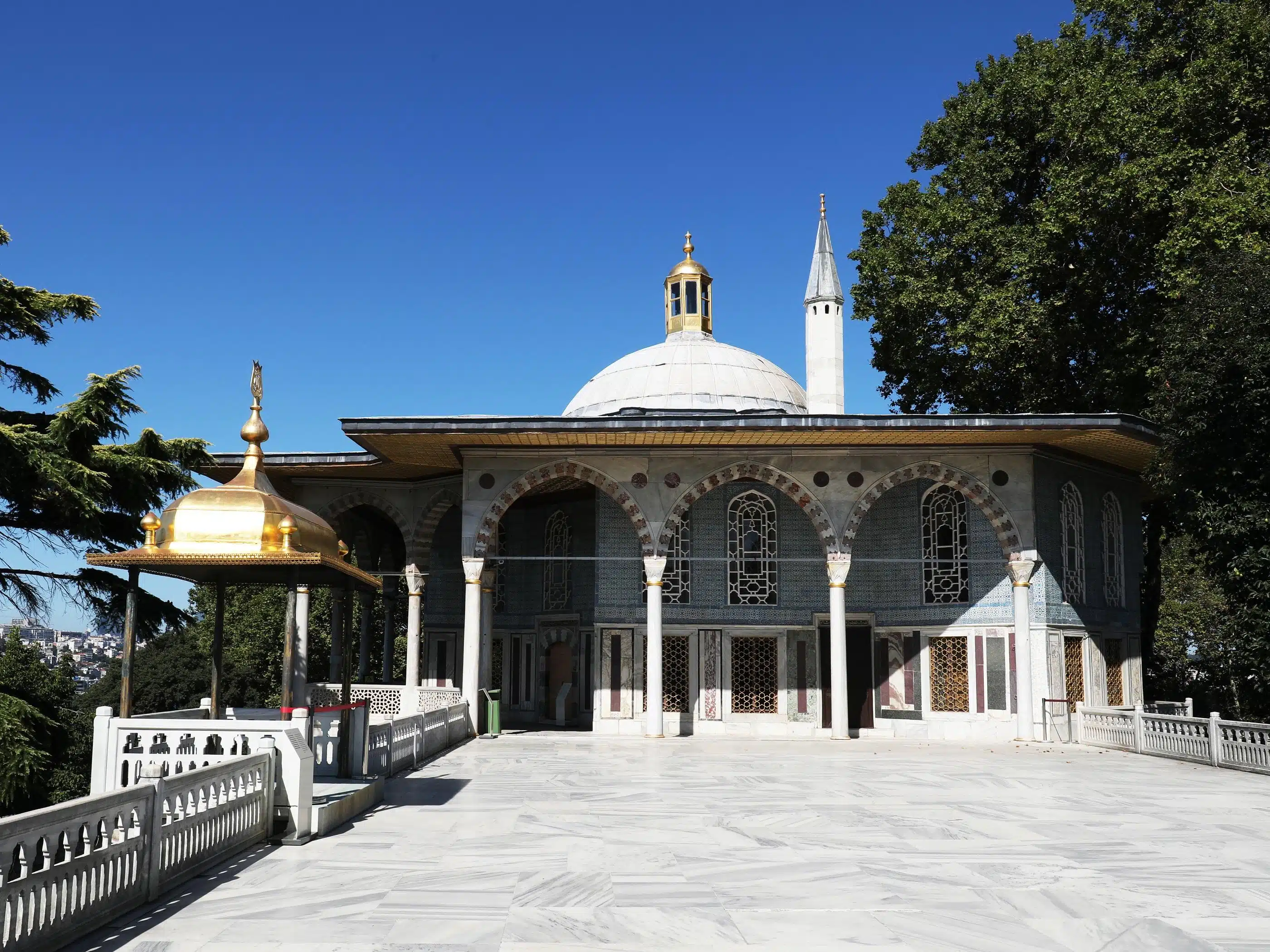 Baghdad Kiosk and Terraces