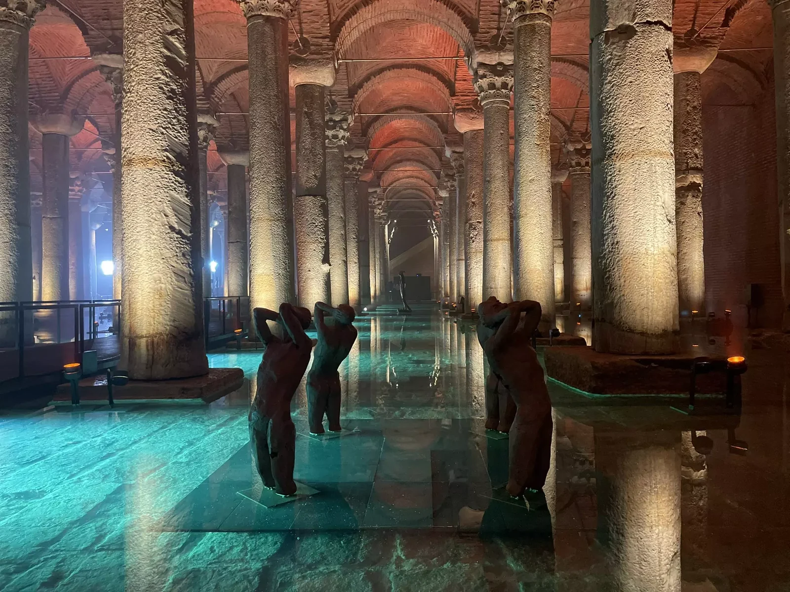 Basilica Cistern light and column detail