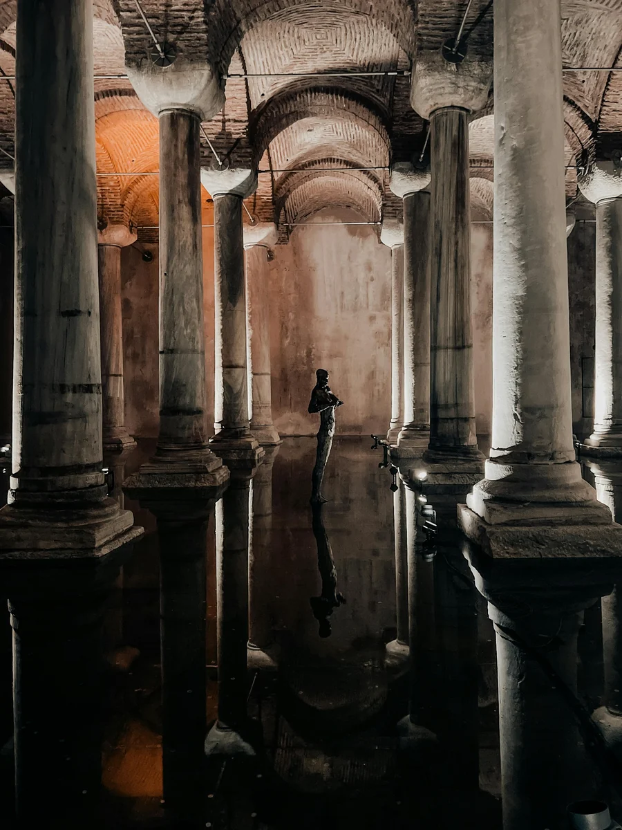 Basilica Cistern walkway